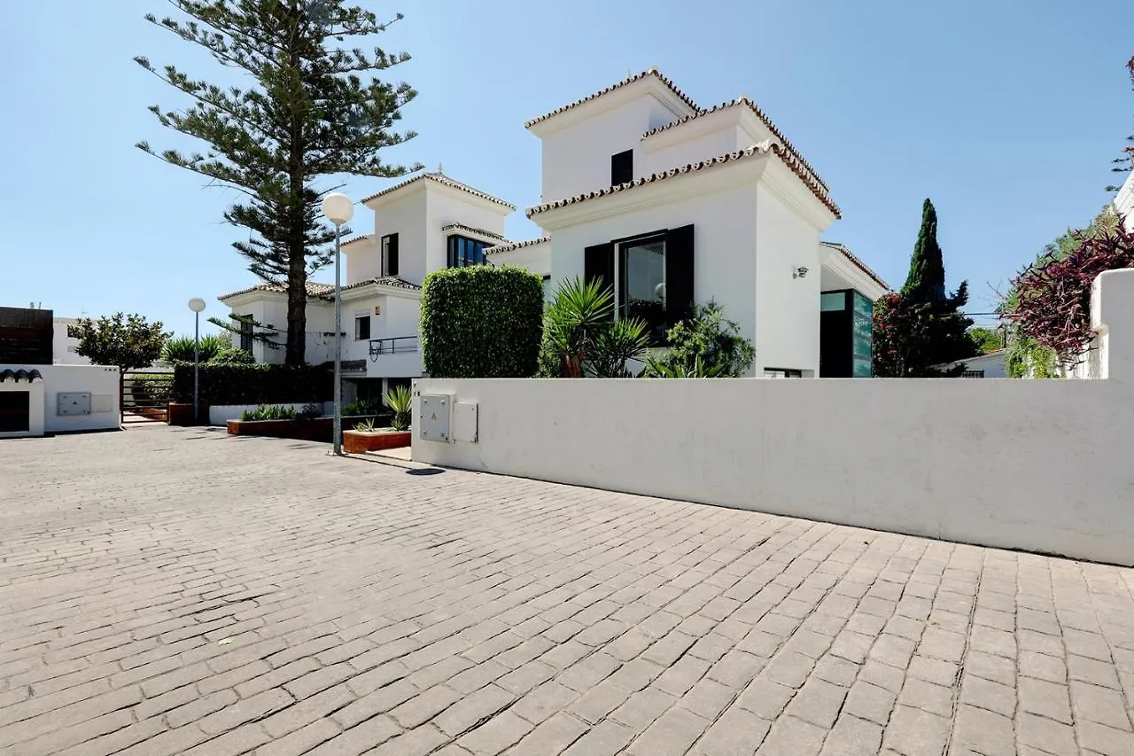 Villa In Puerto Marina With Private Pool Benalmadena